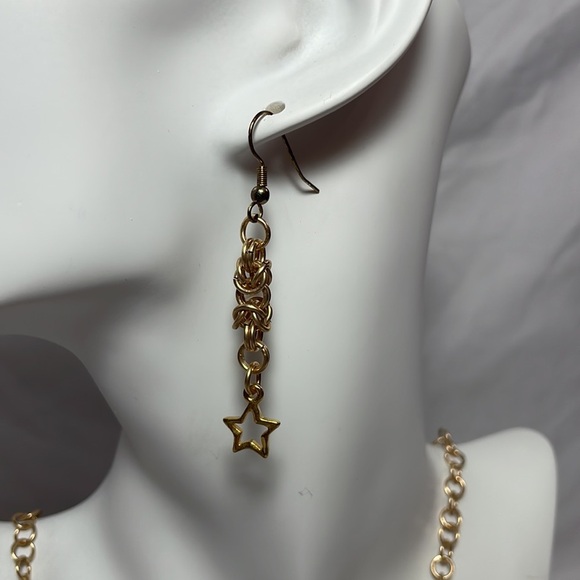 Stars Celestial Gold Earrings Necklace Bracelet Jewelry Set - Picture 3 of 10